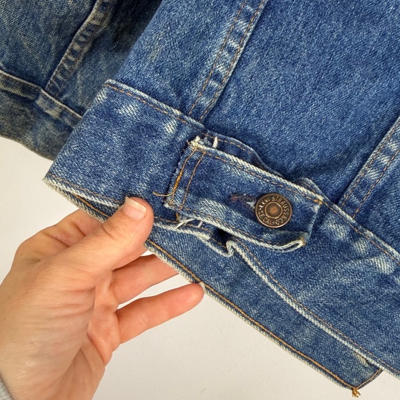 Vintage Levi's Jean Jacket Mens 38 Blue Denim Trucker Made in Canada 80s 90s - Picture 10 of 16